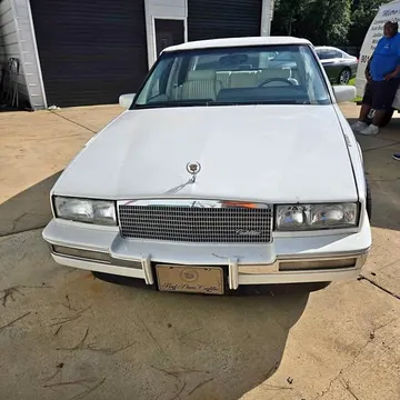1989 Cadillac DeVille Sedan 4D