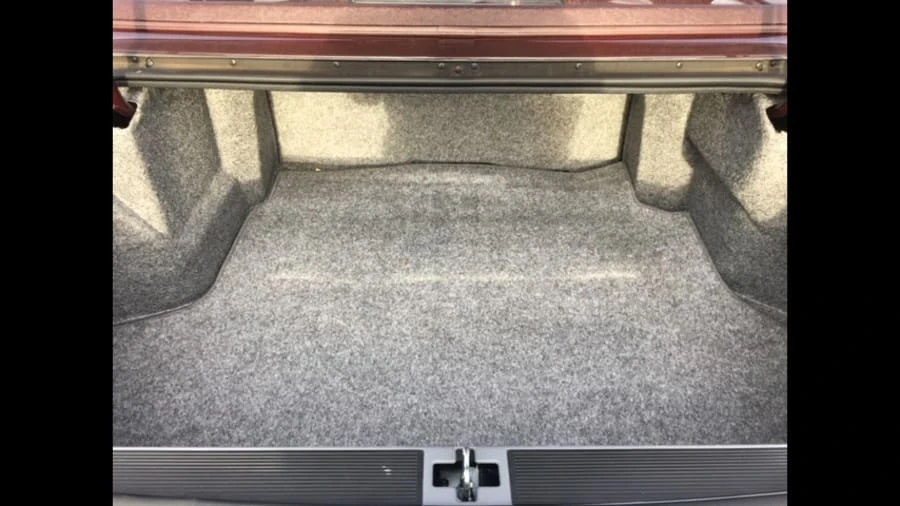 1989 Cadillac DeVille 6th Gen - Image 7 of 11
