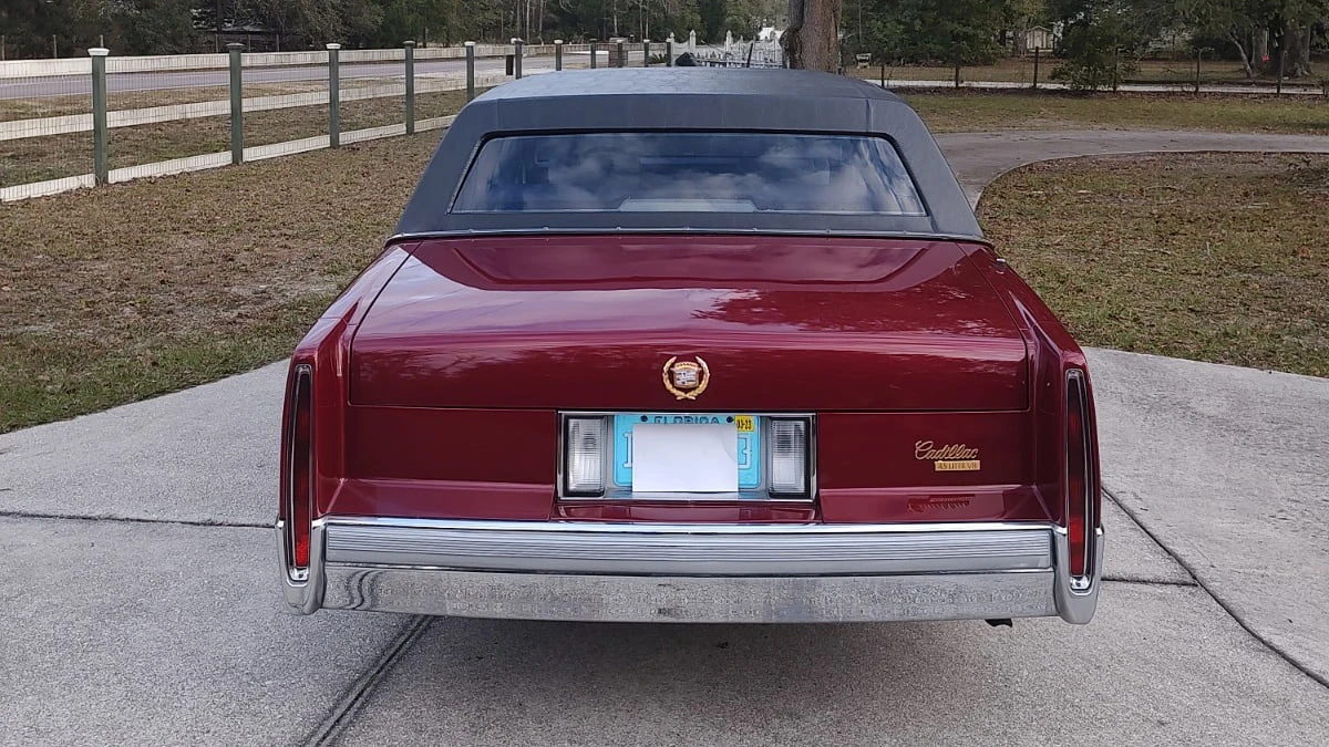 1989 Cadillac DeVille 6th Gen - Image 16 of 18