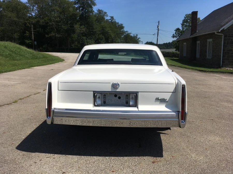 1989 Cadillac DeVille 6th Gen - Image 8 of 8