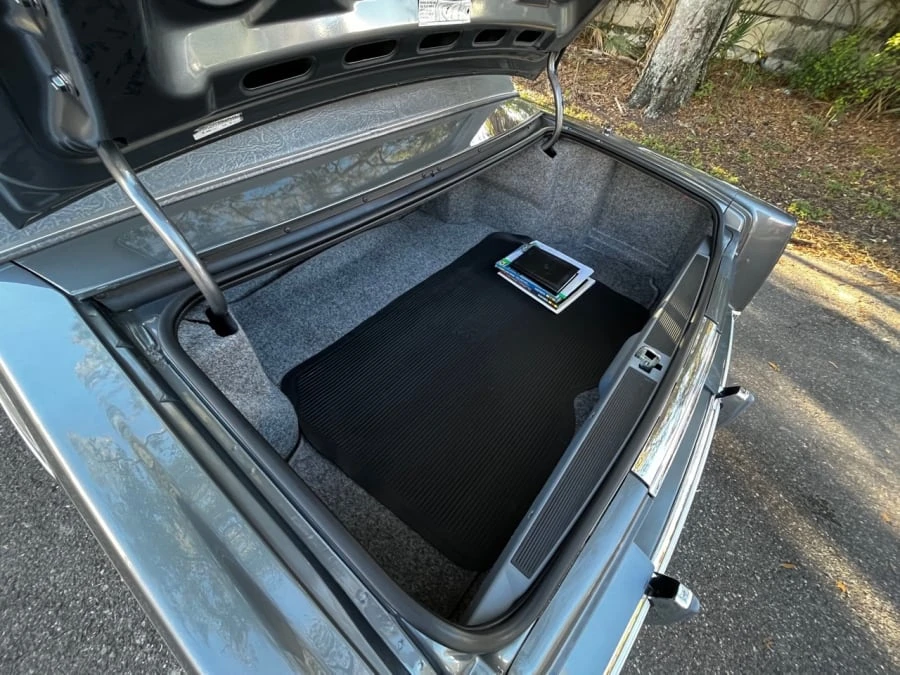 1989 Cadillac DeVille 6th Gen - Image 20 of 28