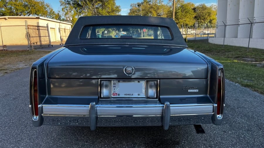 1989 Cadillac DeVille 6th Gen - Image 19 of 28