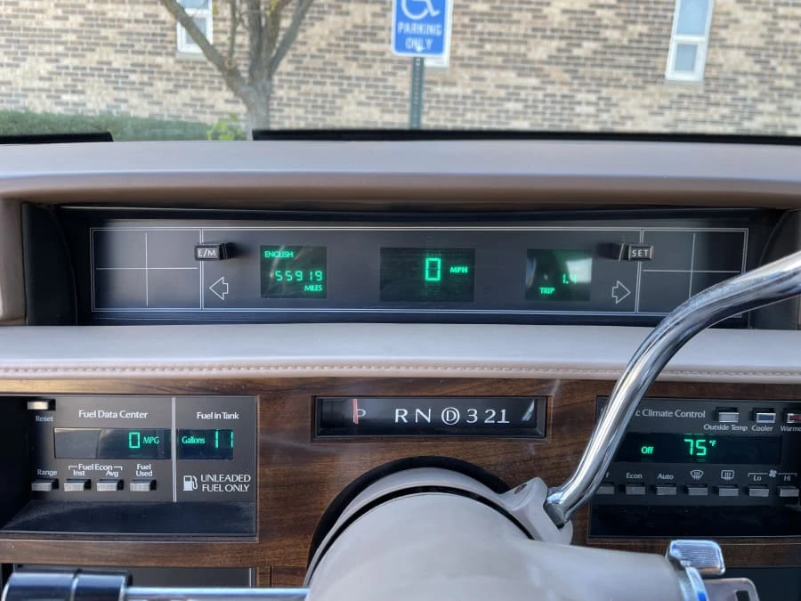1989 Cadillac DeVille 6th Gen - Image 21 of 30