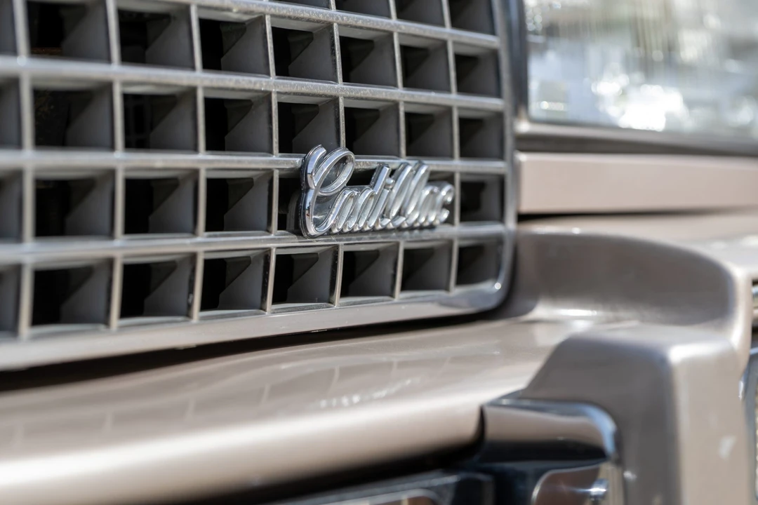 1989 Cadillac Eldorado 11th Gen - Image 15 of 31