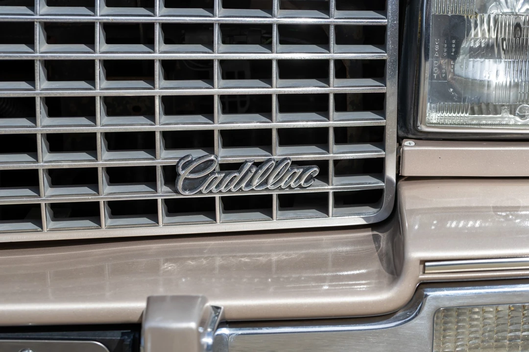1989 Cadillac Eldorado 11th Gen - Image 16 of 31