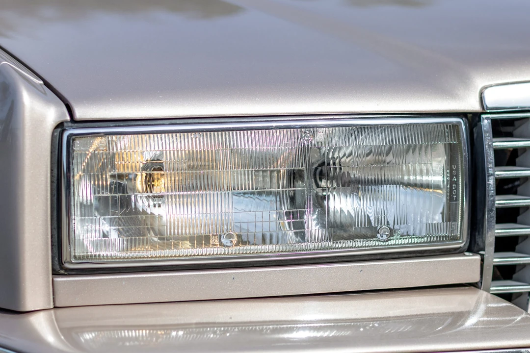 1989 Cadillac Eldorado 11th Gen - Image 14 of 31