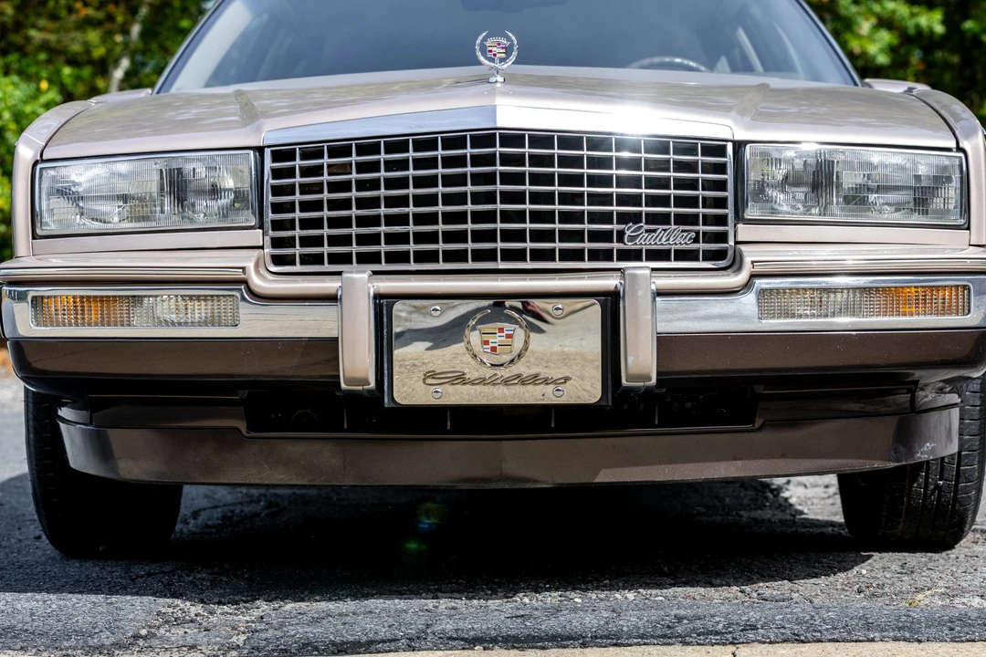 1989 Cadillac Eldorado 11th Gen - Image 13 of 31