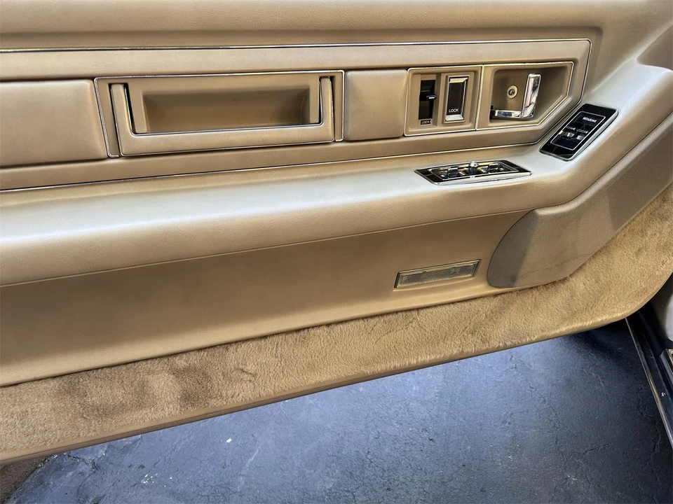 1989 Cadillac Eldorado 11th Gen - Image 5 of 30