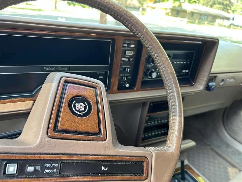 1989 Cadillac Eldorado 11th Gen - Image 7 of 30