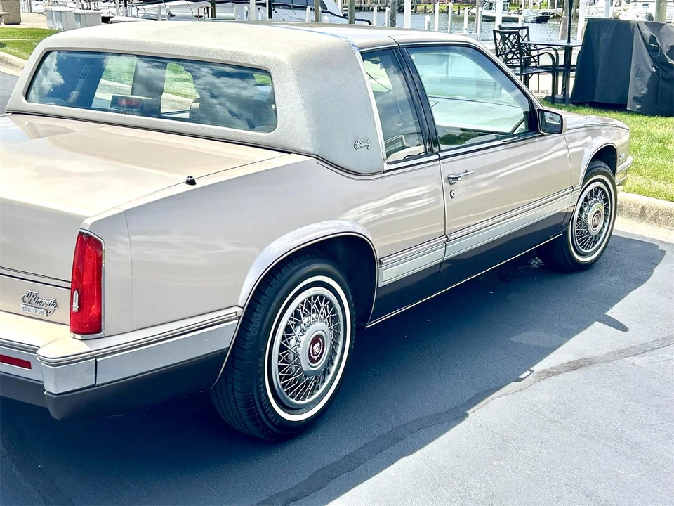 1989 Cadillac Eldorado 11th Gen - Image 26 of 30