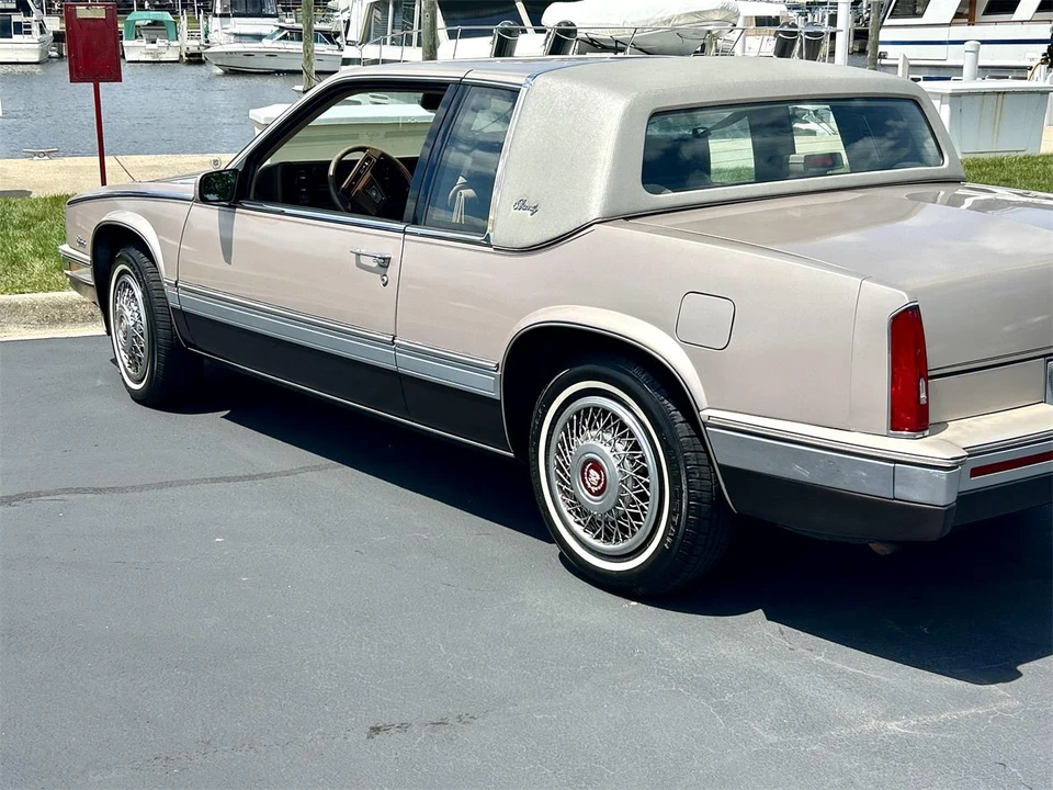 1989 Cadillac Eldorado 11th Gen - Image 27 of 30