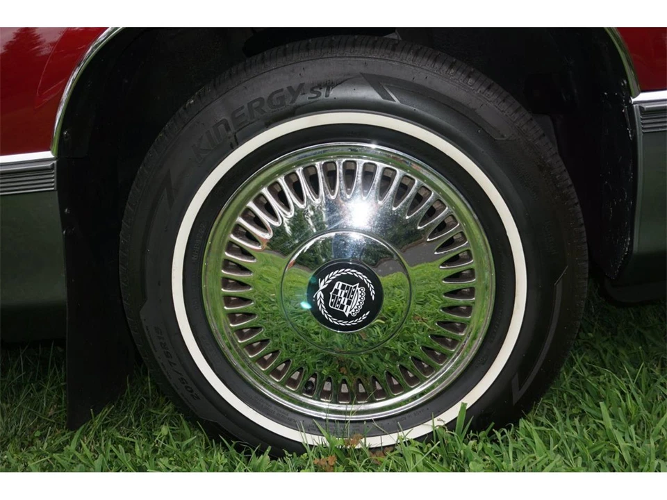 1989 Cadillac Fleetwood - Image 30 of 31