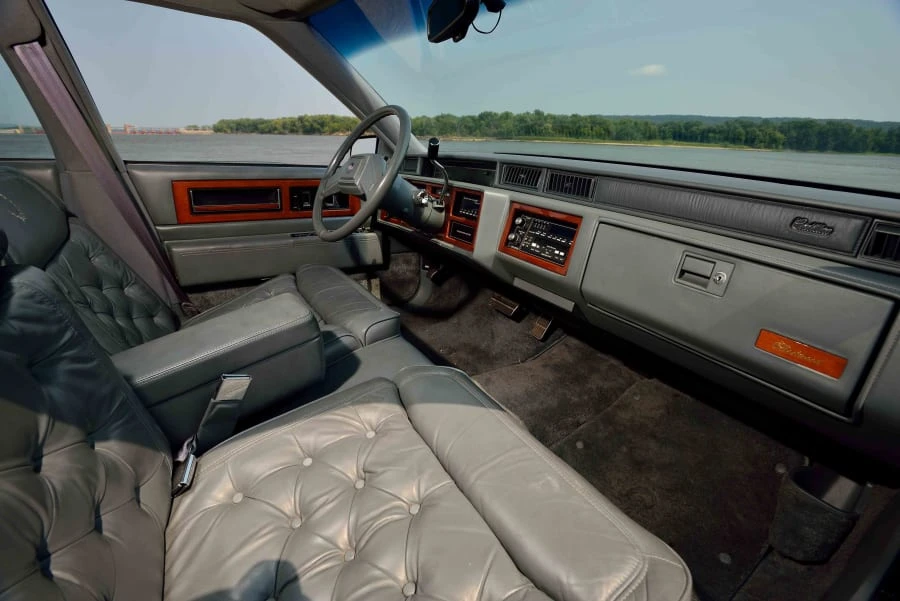 1989 Cadillac Fleetwood - Image 5 of 12