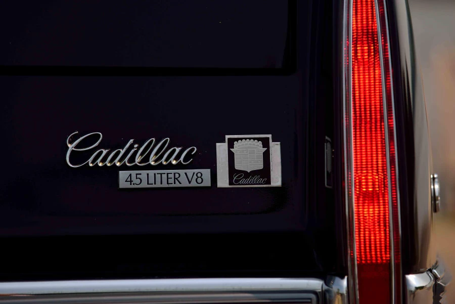 1989 Cadillac Fleetwood - Image 10 of 12