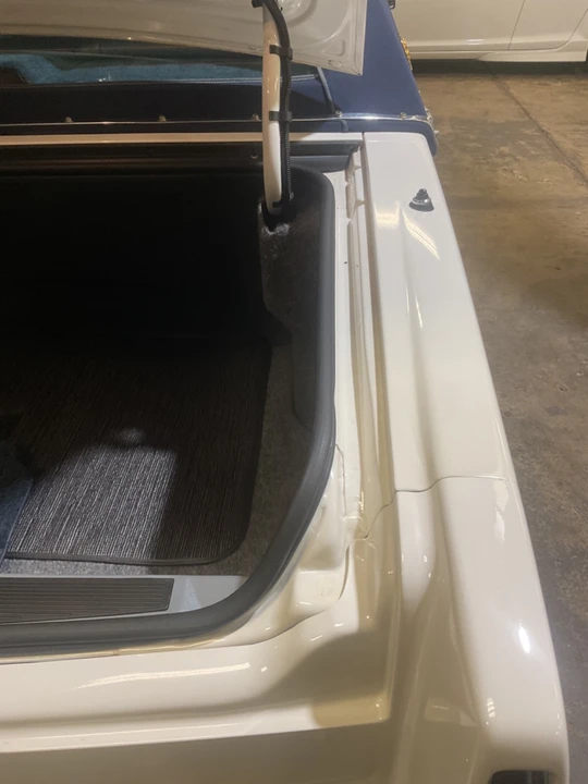 1989 Cadillac Fleetwood - Image 10 of 31