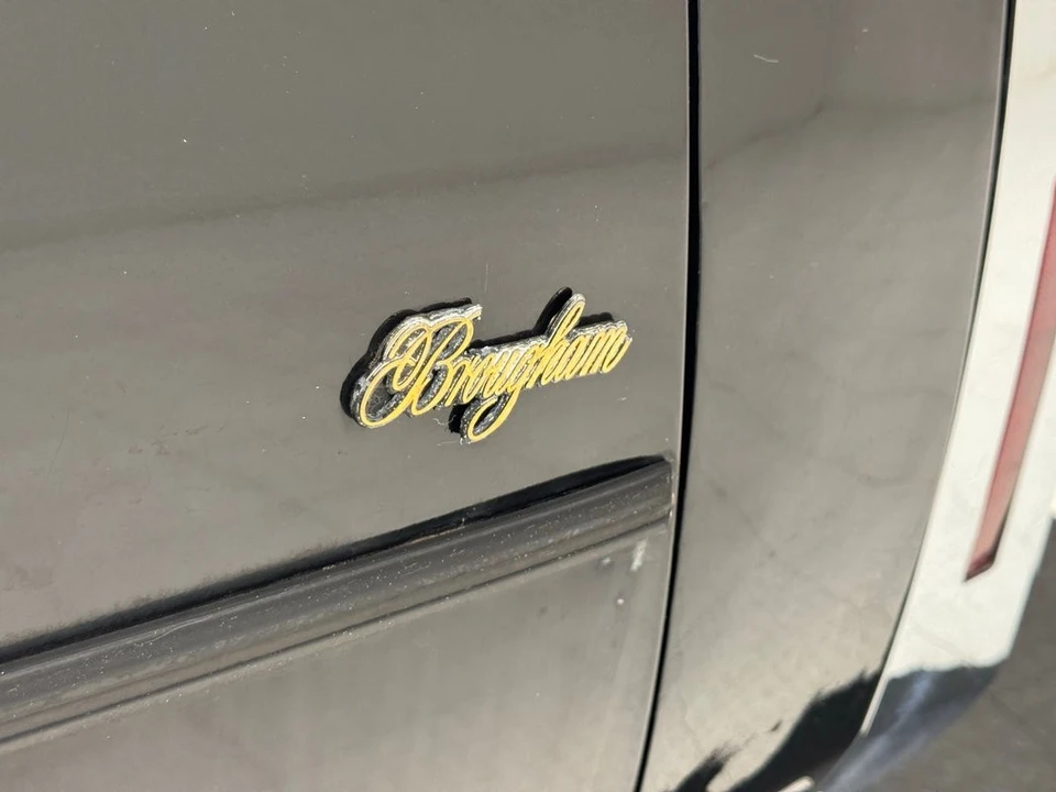1989 Cadillac Fleetwood - Image 20 of 21