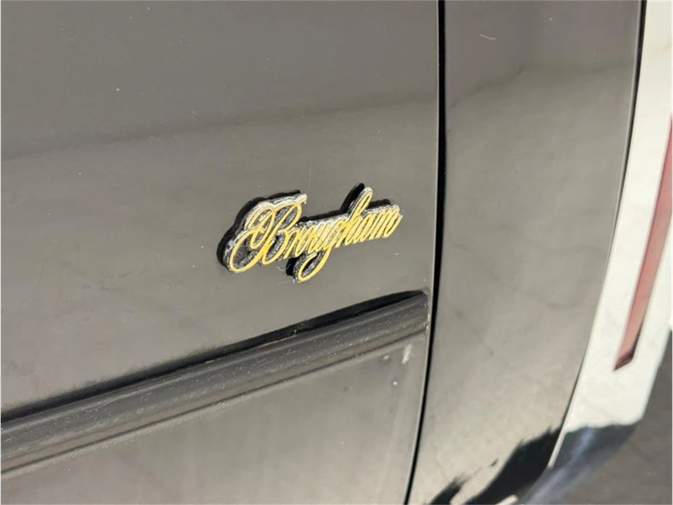 1989 Cadillac Fleetwood - Image 20 of 31