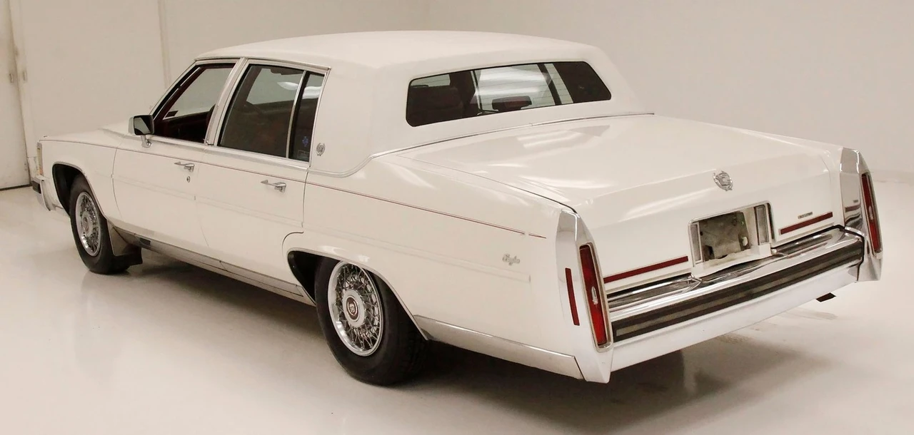 1989 Cadillac Brougham - Image 3 of 12