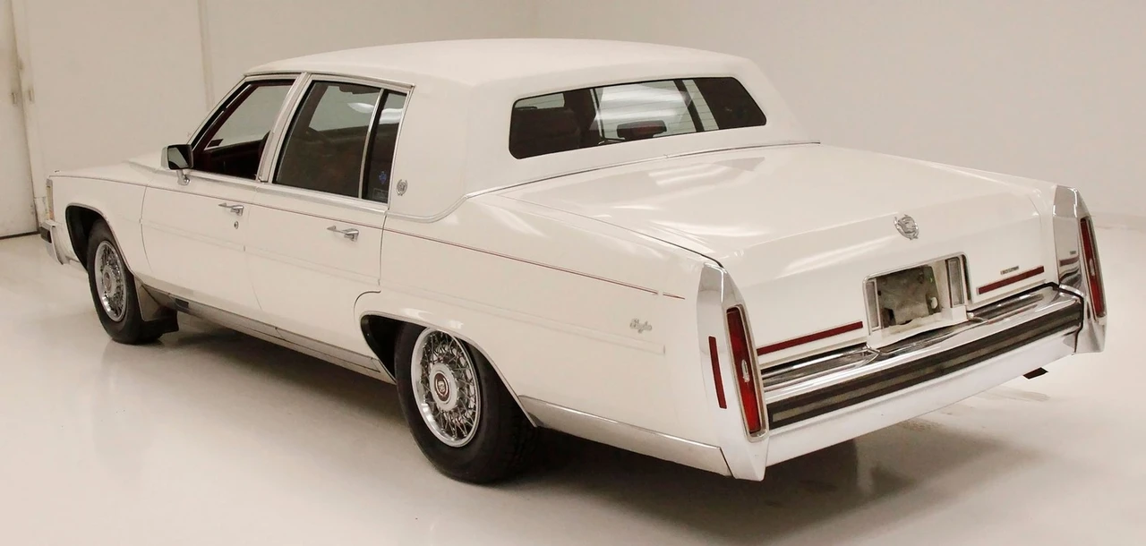 1989 Cadillac Brougham - Image 3 of 12
