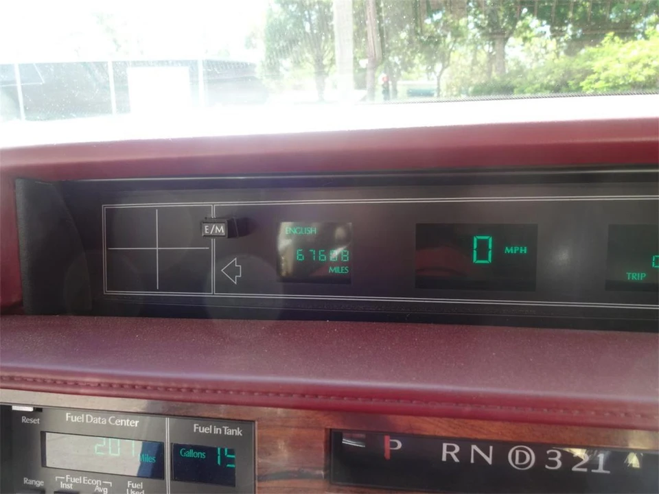 1989 Cadillac DeVille 6th Gen - Image 26 of 31