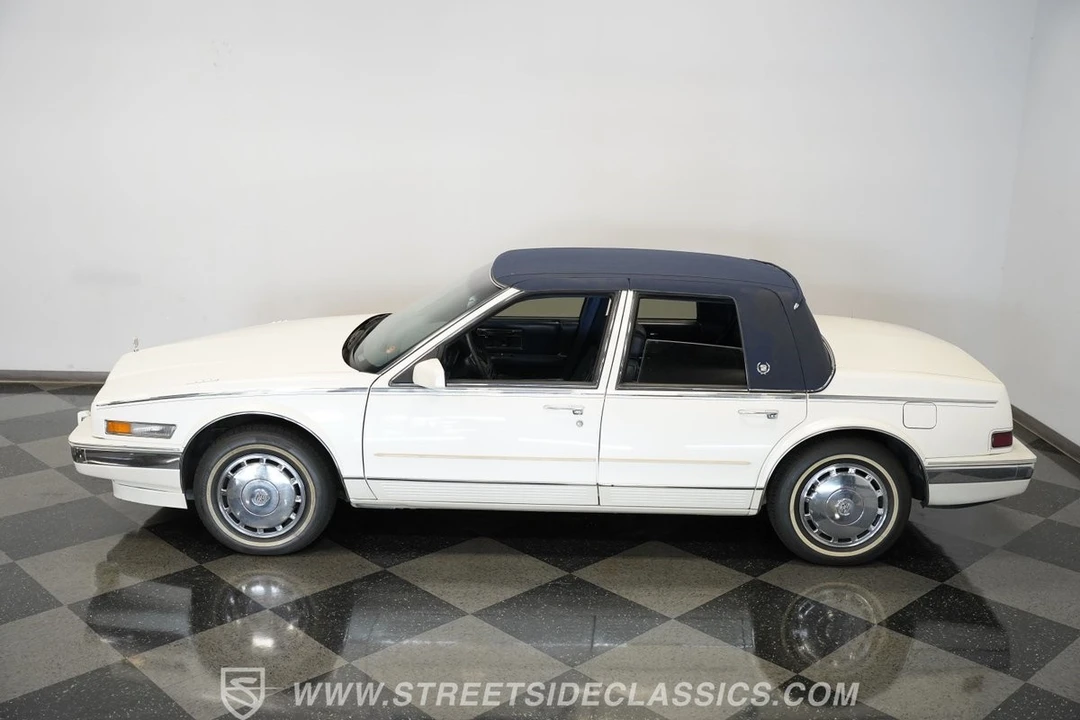 1989 Cadillac Seville - Image 9 of 12