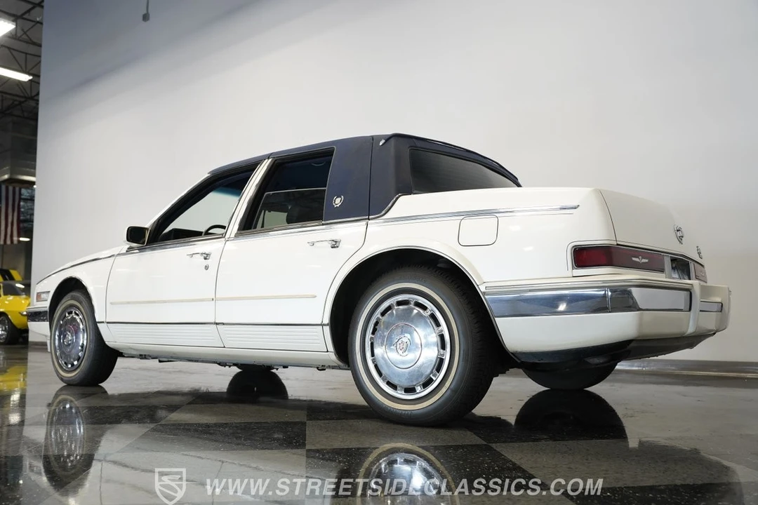 1989 Cadillac Seville - Image 11 of 12