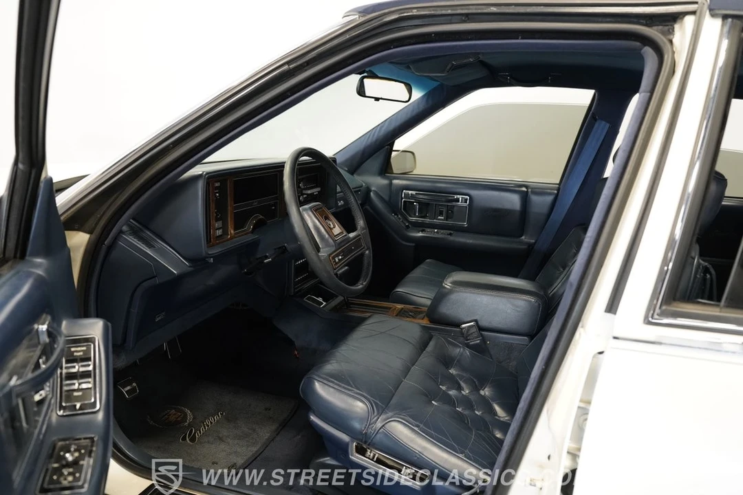 1989 Cadillac Seville - Image 4 of 12