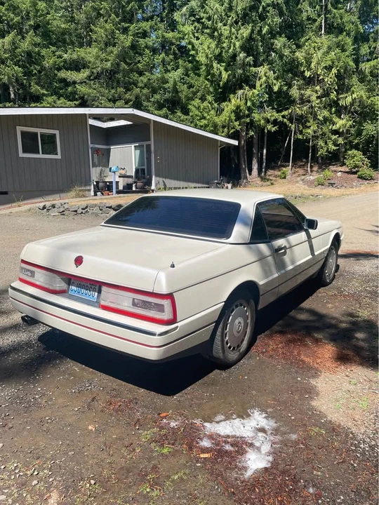 1989 Cadillac Allante - Image 3 of 8