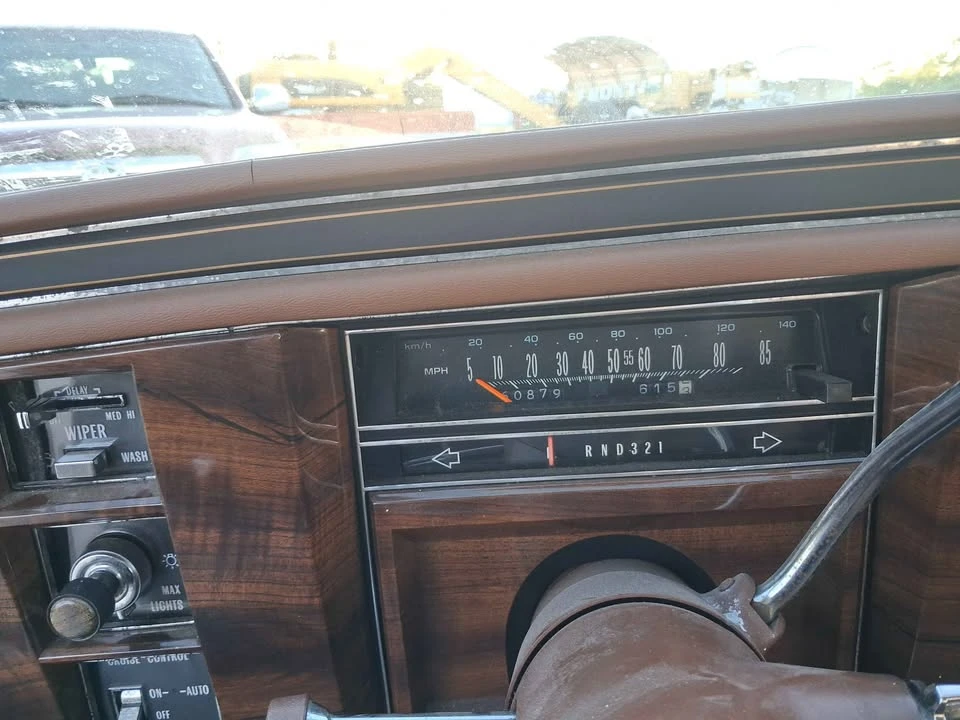 1989 Cadillac Brougham - Image 2 of 6