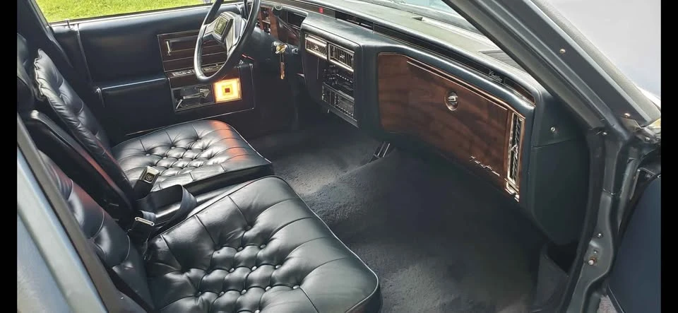 1989 Cadillac Brougham - Image 7 of 9