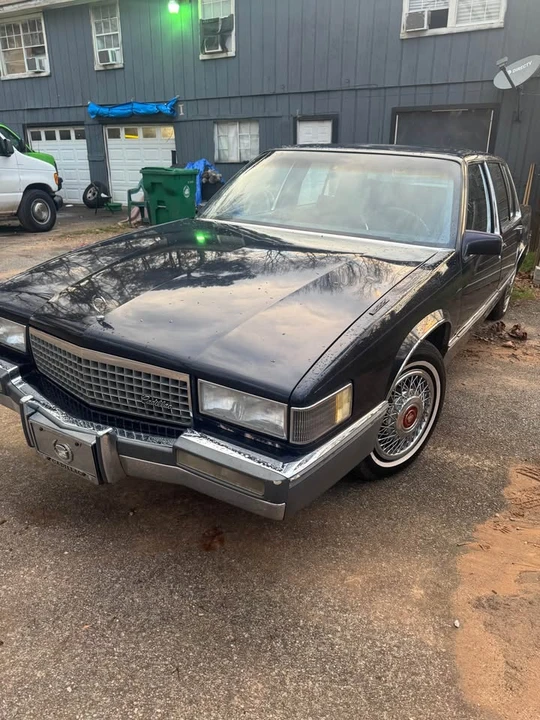 1989 Cadillac DeVille 6th Gen - Image 10 of 10