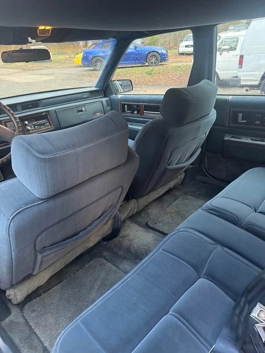 1989 Cadillac DeVille 6th Gen - Image 8 of 10