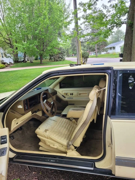 1989 Cadillac Eldorado 11th Gen - Image 7 of 11