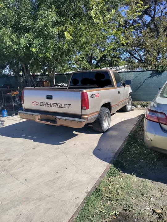 1989 Chevrolet C/K 4th Gen - Image 4 of 6