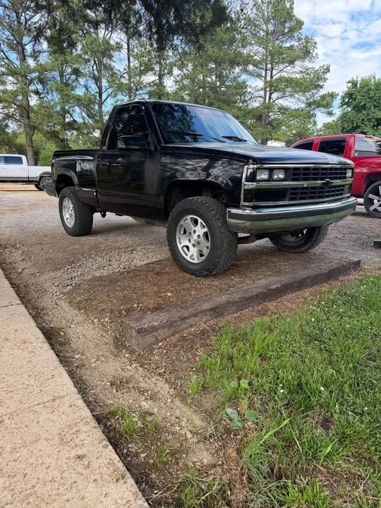 1989 Chevrolet C/K 4th Gen - Image 2 of 15