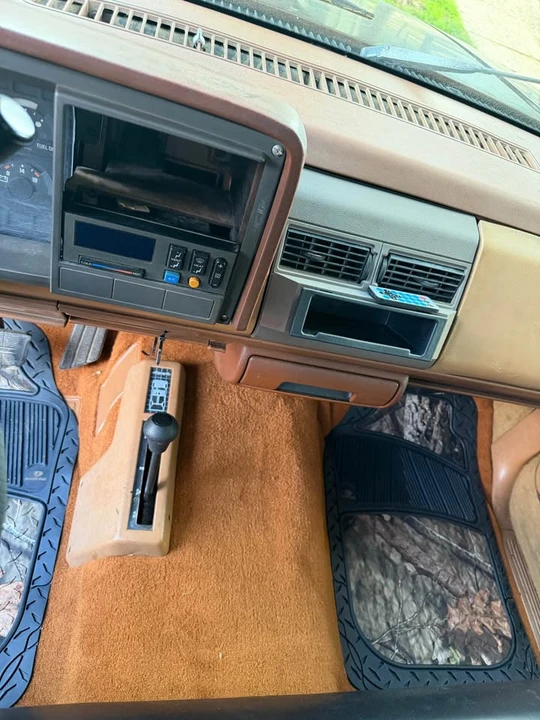 1989 Chevrolet C/K 4th Gen - Image 14 of 15