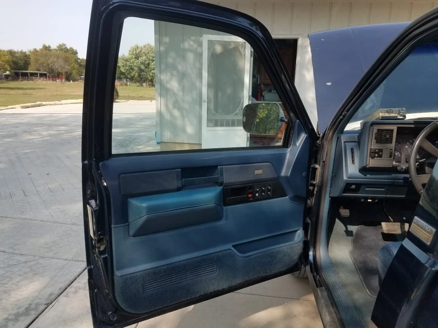 1989 Chevrolet C/K 4th Gen - Image 4 of 14