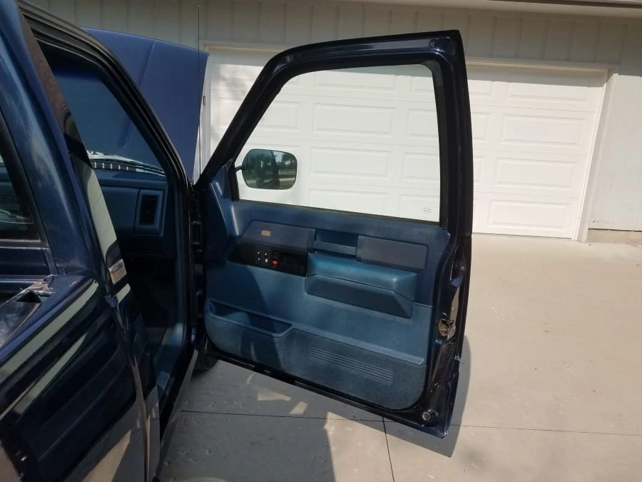 1989 Chevrolet C/K 4th Gen - Image 13 of 14