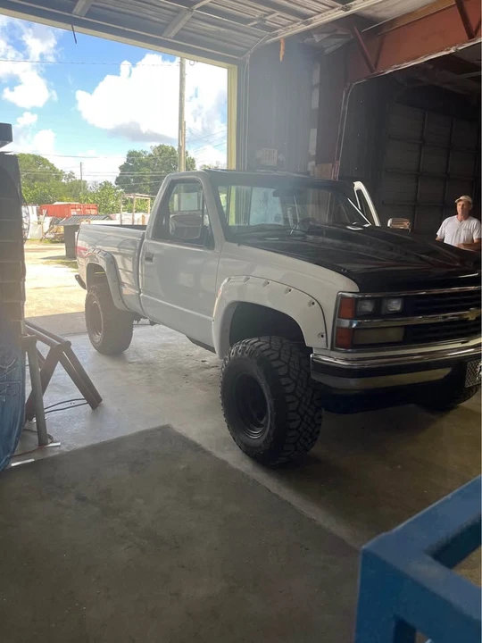 1989 Chevrolet C/K 4th Gen - Image 3 of 20