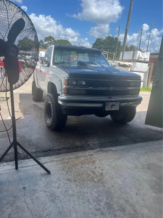 1989 Chevrolet C/K 4th Gen - Image 4 of 20