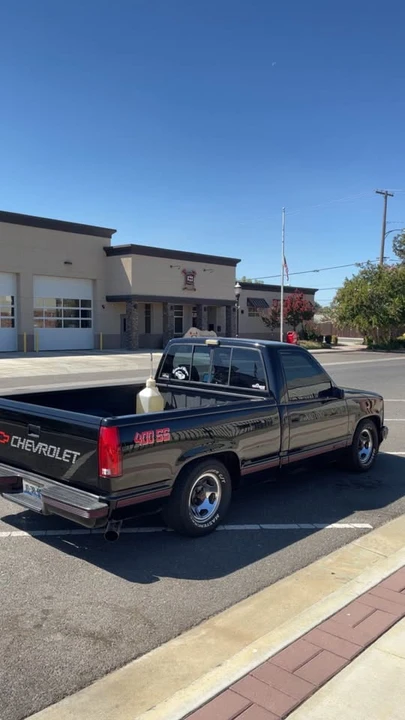 1989 Chevrolet C/K 4th Gen - Image 4 of 11