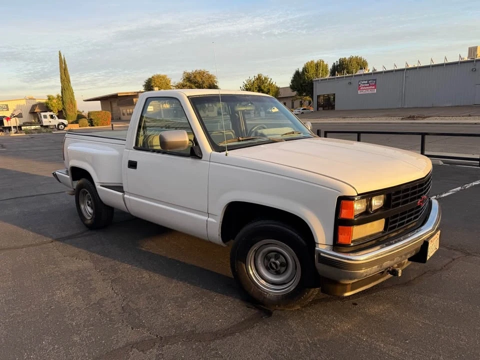 1989 Chevrolet C/K 4th Gen - Image 4 of 9
