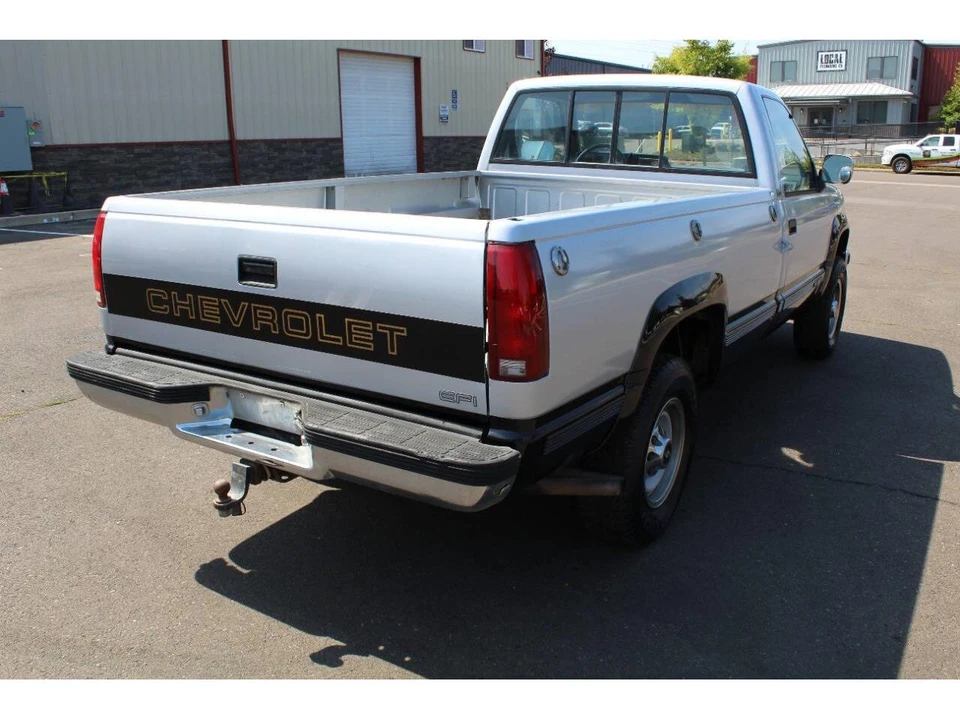 1989 Chevrolet C/K 4th Gen - Image 8 of 31