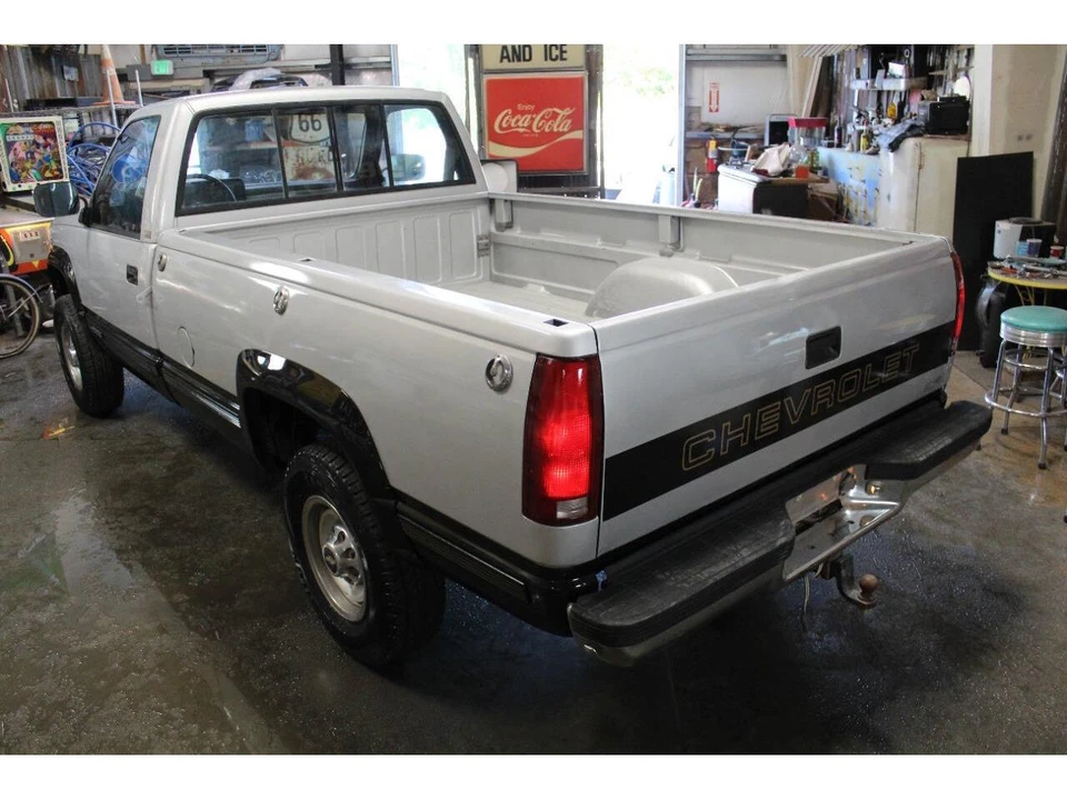 1989 Chevrolet C/K 4th Gen - Image 17 of 31