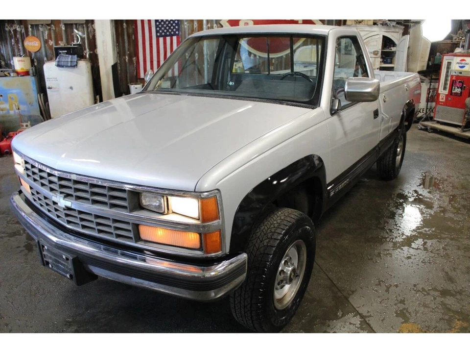 1989 Chevrolet C/K 4th Gen - Image 11 of 31