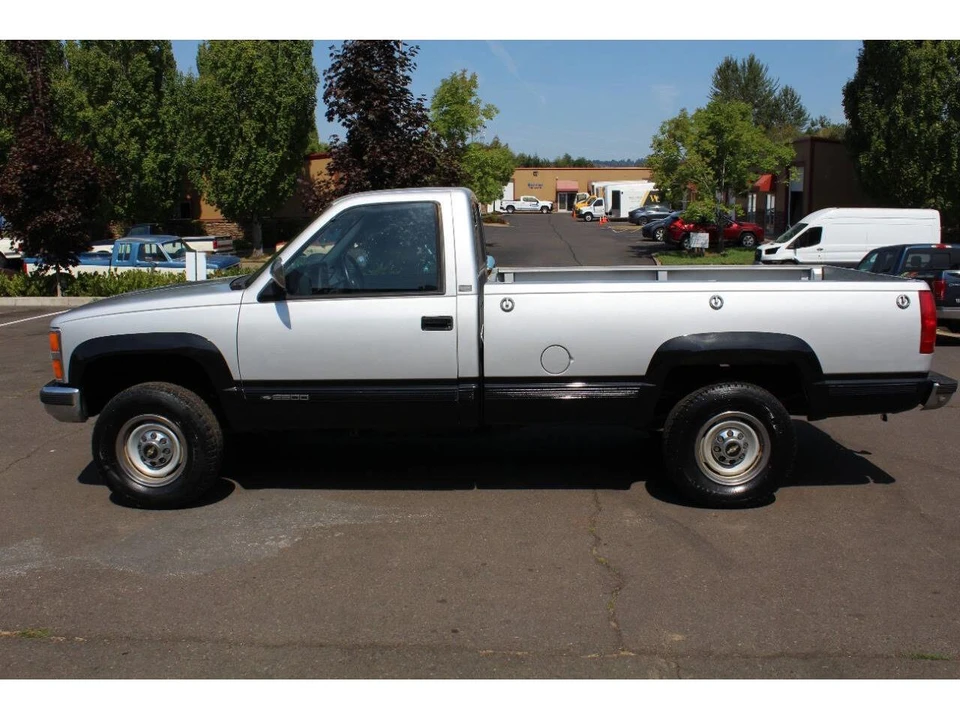 1989 Chevrolet C/K 4th Gen - Image 3 of 31