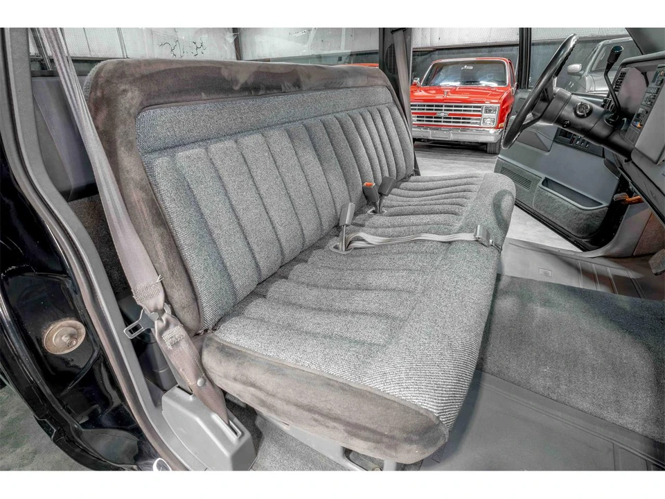 1989 Chevrolet C/K 4th Gen - Image 17 of 21
