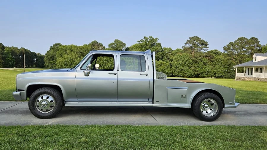 1989 Chevrolet C/K 4th Gen - Image 2 of 20