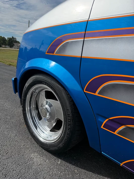 1989 Chevrolet Astro - Image 5 of 8