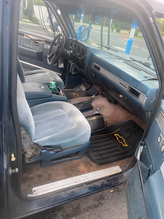1989 Chevrolet Blazer - Image 9 of 20